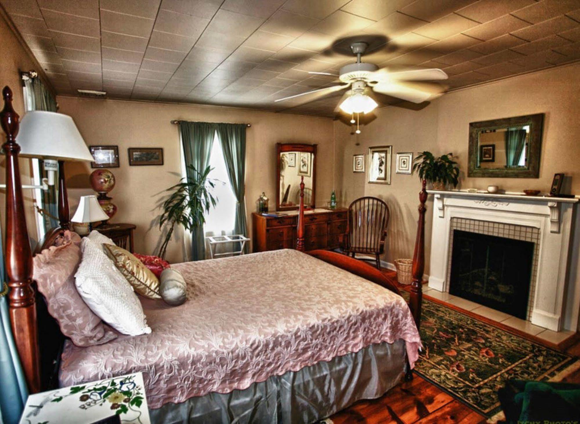 Harrington House Bed & Breakfast Milford Bagian luar foto